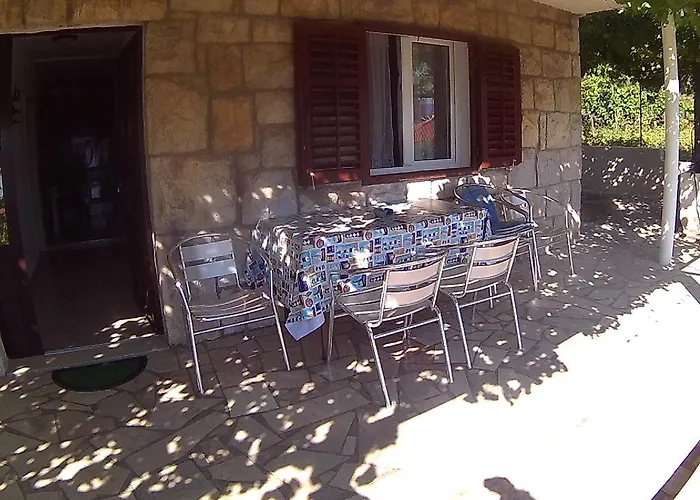 Apartments Ivana i Darko